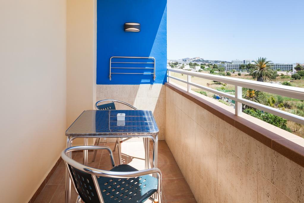 Ibiza Heaven Apartments (Adults Only) 普拉亚登博萨 外观 照片